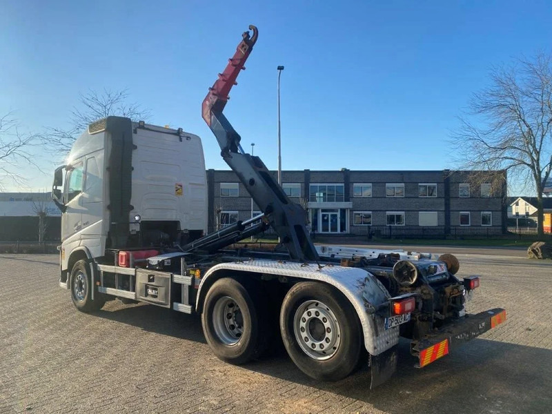 Volvo FH4-460 / VEB / I-PARKCOOL / 9000KG FRONT AXLE / DALBY HOOK 14250KG / AUTOMATIC / EURO-6 / 2015 - Camion ampliroll: photos 3 Volvo FH4-460 / VEB / I-PARKCOOL / 9000KG FRONT AXLE / DALBY HOOK 14250KG / AUTOMATIC / EURO-6 / 2015 - Camion ampliroll: photos 3