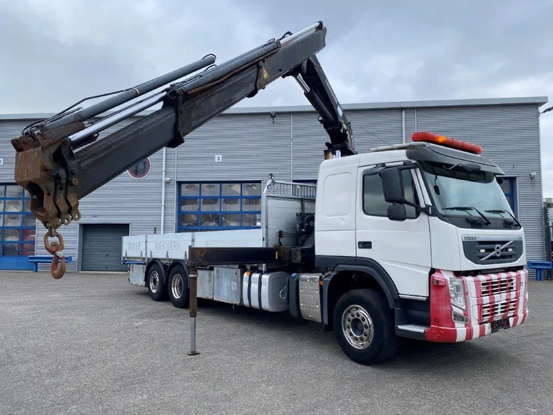 Volvo FM11-370 / CRANE HMF 2020-K4 REMOTE / ONLY:371226 KM / LIFT AXLE / FULL-AIR / AIRCO / AUTOMATIC / EURO-5 / 2012 - Camion grue: photos 2 Volvo FM11-370 / CRANE HMF 2020-K4 REMOTE / ONLY:371226 KM / LIFT AXLE / FULL-AIR / AIRCO / AUTOMATIC / EURO-5 / 2012 - Camion grue: photos 2