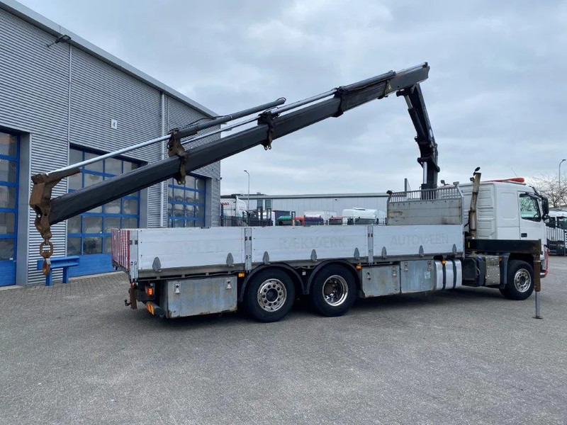 Volvo FM11-370 / CRANE HMF 2020-K4 REMOTE / ONLY:371226 KM / LIFT AXLE / FULL-AIR / AIRCO / AUTOMATIC / EURO-5 / 2012 - Camion grue: photos 4 Volvo FM11-370 / CRANE HMF 2020-K4 REMOTE / ONLY:371226 KM / LIFT AXLE / FULL-AIR / AIRCO / AUTOMATIC / EURO-5 / 2012 - Camion grue: photos 4