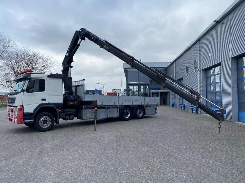 Volvo FM11-370 / CRANE HMF 2020-K4 REMOTE / ONLY:371226 KM / LIFT AXLE / FULL-AIR / AIRCO / AUTOMATIC / EURO-5 / 2012 - Camion grue: photos 1 Volvo FM11-370 / CRANE HMF 2020-K4 REMOTE / ONLY:371226 KM / LIFT AXLE / FULL-AIR / AIRCO / AUTOMATIC / EURO-5 / 2012 - Camion grue: photos 1