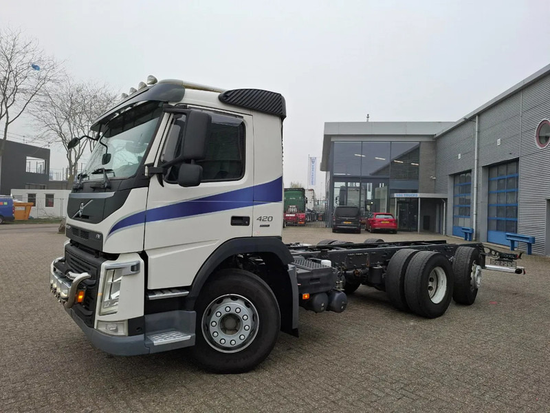 Volvo FM4-420 / VEB+ / LWDS / LIFT+LENKACHSE / ONLY:336223 KM / INLINER / AUTOMATIC / EURO-6 / 2018 - Châssis cabine: photos 1 Volvo FM4-420 / VEB+ / LWDS / LIFT+LENKACHSE / ONLY:336223 KM / INLINER / AUTOMATIC / EURO-6 / 2018 - Châssis cabine: photos 1
