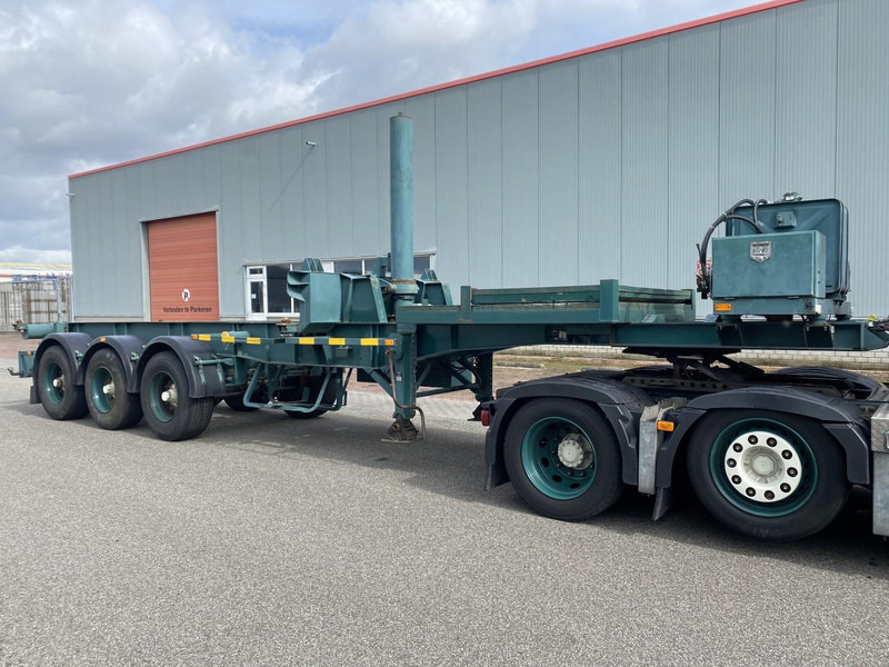 Burg 20 Ft. Container/Tipper , Self Suport Diesel - Semi-remorque porte-conteneur/ Caisse mobile: photos 1 Burg 20 Ft. Container/Tipper , Self Suport Diesel - Semi-remorque porte-conteneur/ Caisse mobile: photos 1