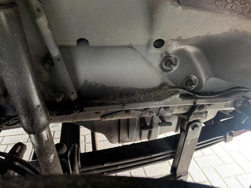 Camion grue Scania P320 HMF 835 2 x Hydraulik, Remote: photos 8