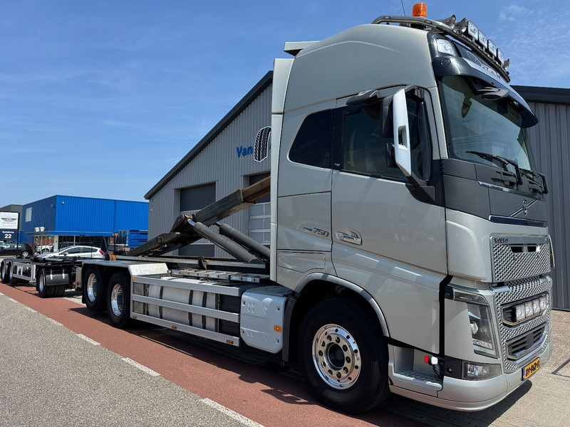Volvo FH16 750 6x2, VDL 21 Ton Haak - Camion ampliroll: photos 1 Volvo FH16 750 6x2, VDL 21 Ton Haak - Camion ampliroll: photos 1