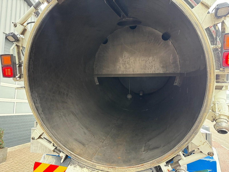 Volvo FM460 6x2, Saug- & Druck, ADR/Gefahrgut Korp&Son - Camion hydrocureur: photos 4 Volvo FM460 6x2, Saug- & Druck, ADR/Gefahrgut Korp&Son - Camion hydrocureur: photos 4