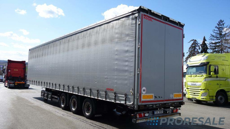 KÖGEL SN 24 COIL MEGA - Mulda na přepravu svitků - Semi-remorque rideaux coulissants: photos 3 KÖGEL SN 24 COIL MEGA - Mulda na přepravu svitků - Semi-remorque rideaux coulissants: photos 3