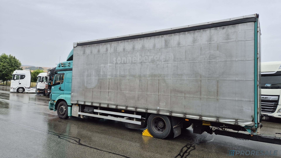 MERCEDES-BENZ AXOR 1829 L EURO 5 velkoobjemová souprava - prodejné jen s přívěsem RUFA ZTC 13-21 P0470Z - cena je za celou soupravu - Camion à rideaux coulissants: photos 4 MERCEDES-BENZ AXOR 1829 L EURO 5 velkoobjemová souprava - prodejné jen s přívěsem RUFA ZTC 13-21 P0470Z - cena je za celou soupravu - Camion à rideaux coulissants: photos 4