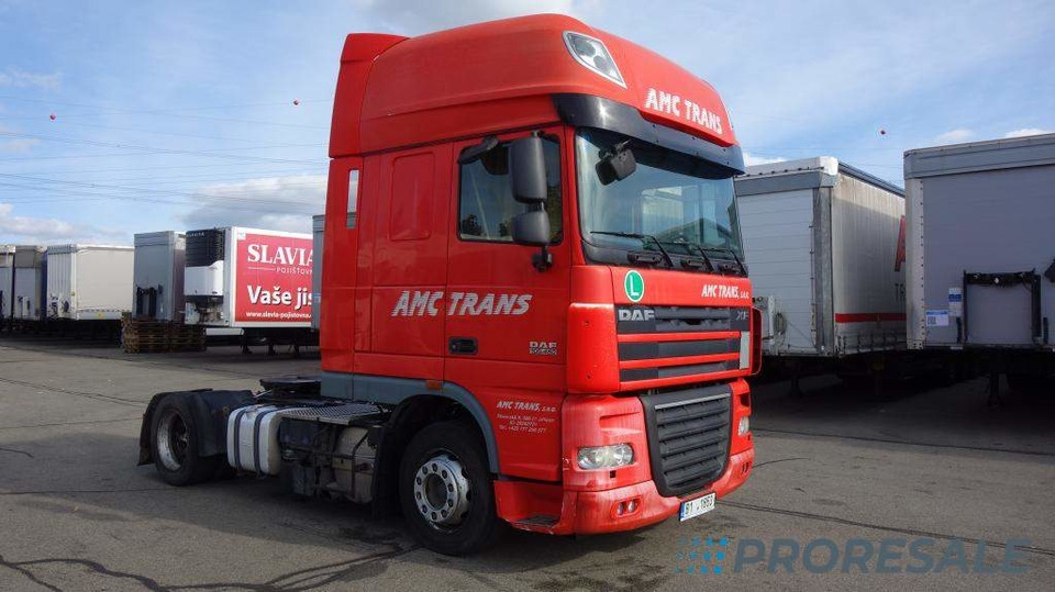DAF FT XF 105.460 SSC LOW DECK EURO 5 - Tracteur routier: photos 1 DAF FT XF 105.460 SSC LOW DECK EURO 5 - Tracteur routier: photos 1