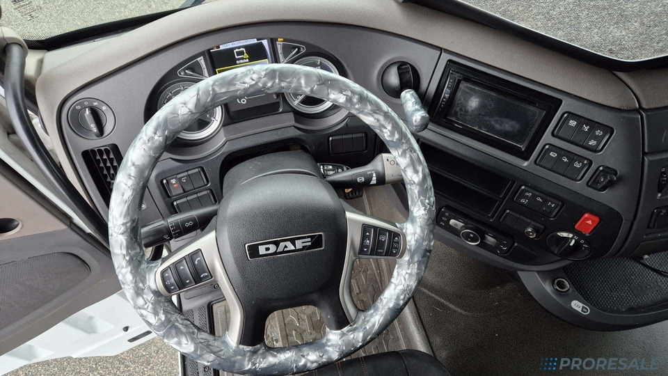 DAF XF 480 FT LOW DECK SSC EURO 6 - Tracteur routier: photos 4 DAF XF 480 FT LOW DECK SSC EURO 6 - Tracteur routier: photos 4