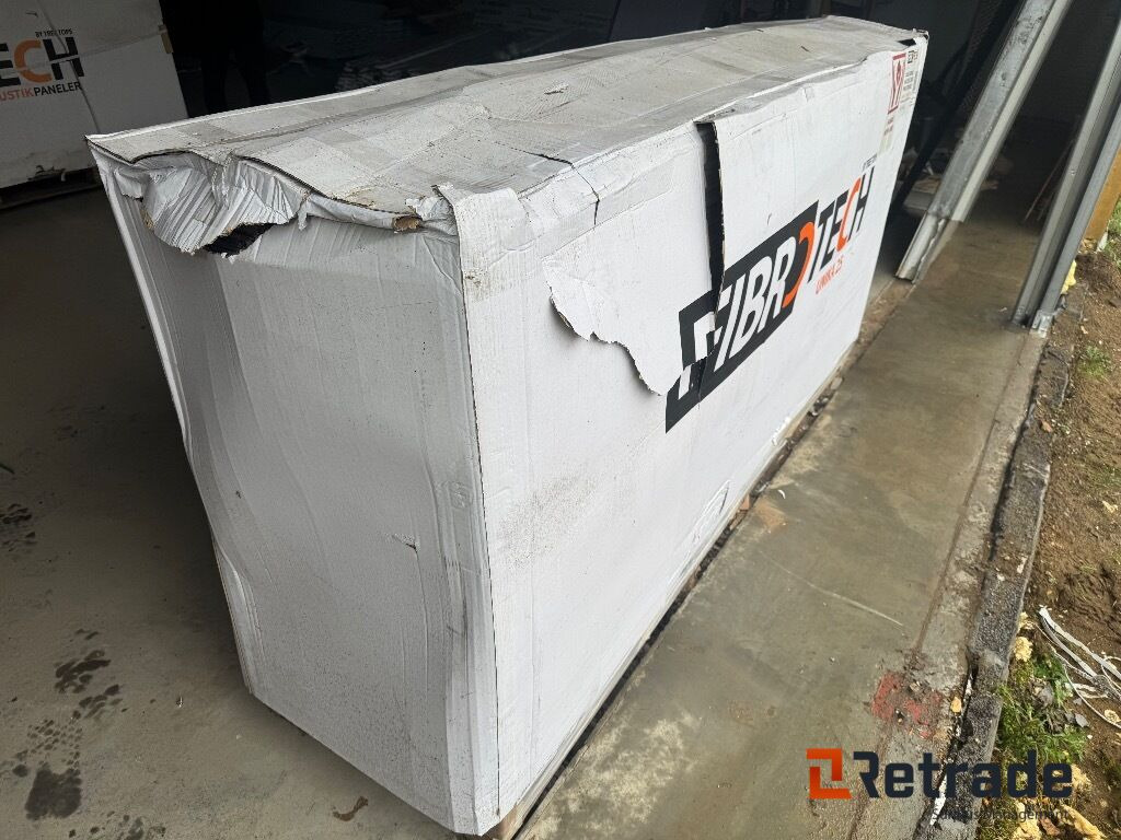 Akustikpanel Fibrotech 22x605x2440mm (unika25 Black oak) - Matériel de chantier: photos 4 Akustikpanel Fibrotech 22x605x2440mm (unika25 Black oak) - Matériel de chantier: photos 4