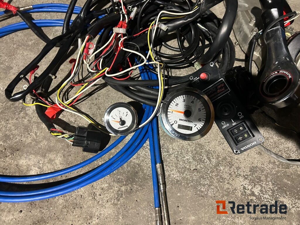 Autre matériel 2010 Båt motor Honda 115 hk Four Stroke: photos 7 Autre matériel 2010 Båt motor Honda 115 hk Four Stroke: photos 7