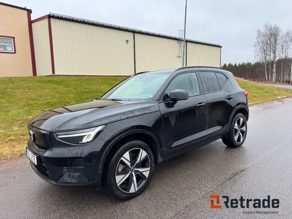 Elbil Volvo XC40 Recharge Core Edition - Voiture: photos 1 Elbil Volvo XC40 Recharge Core Edition - Voiture: photos 1