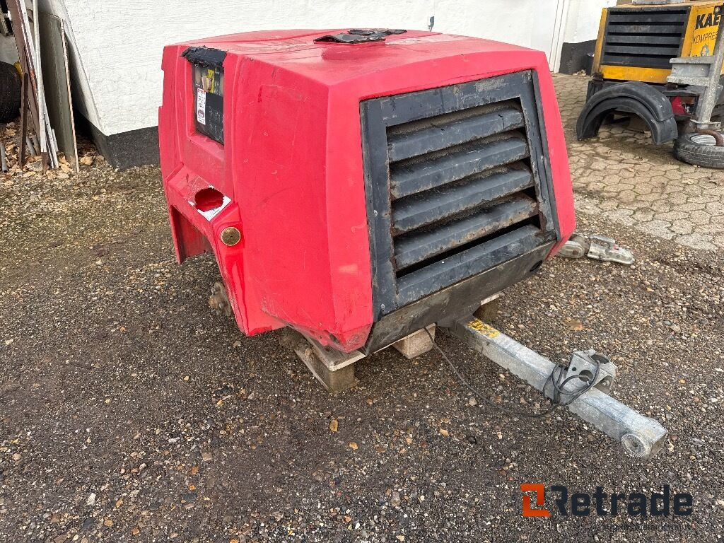 Kompressor Kaeser M30 - Engins de chantier: photos 4 Kompressor Kaeser M30 - Engins de chantier: photos 4