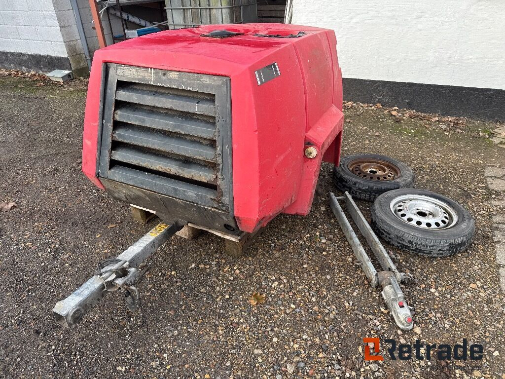 Kompressor Kaeser M30 - Engins de chantier: photos 3 Kompressor Kaeser M30 - Engins de chantier: photos 3