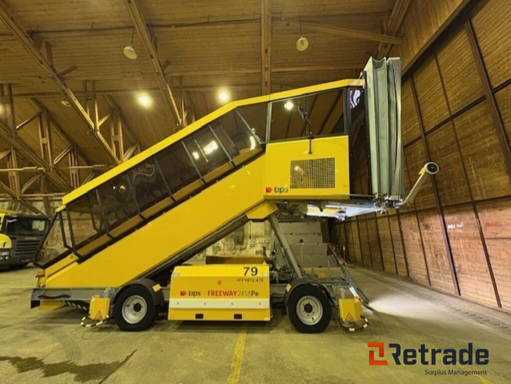 Flytrapp - TIPS FREEWAY 2458Pe - Lav timestand. - Escalier d'embarquement: photos 1 Flytrapp - TIPS FREEWAY 2458Pe - Lav timestand. - Escalier d'embarquement: photos 1