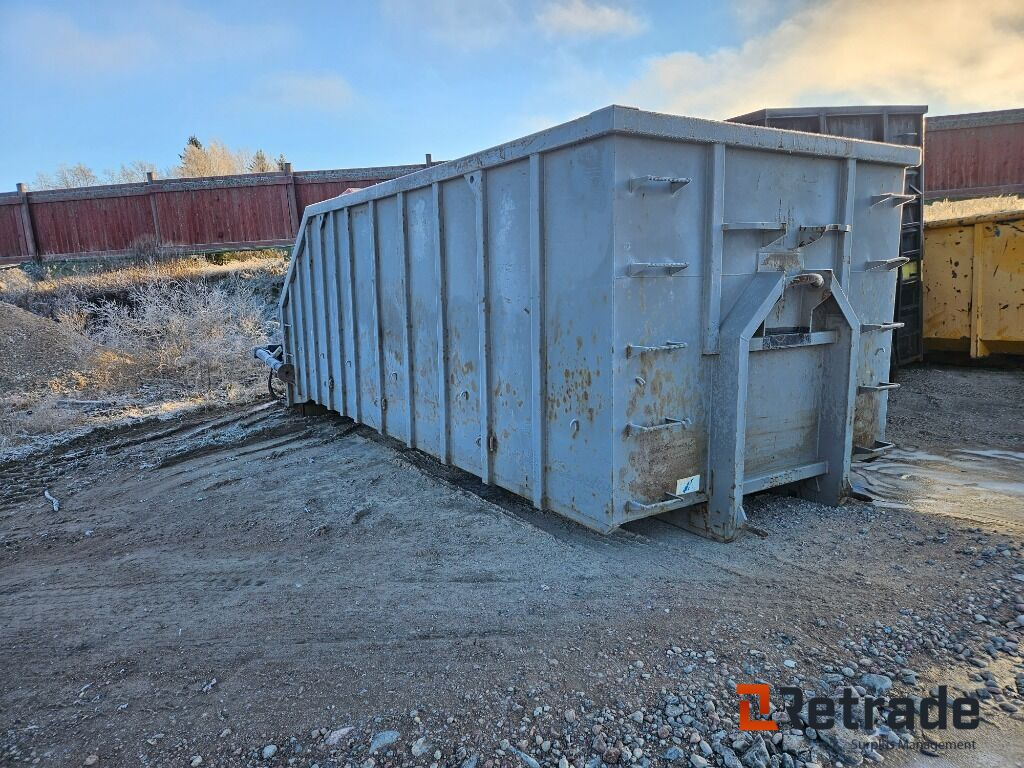 Kranflak med grip och rotator 30m3 - Matériel de chantier: photos 4 Kranflak med grip och rotator 30m3 - Matériel de chantier: photos 4