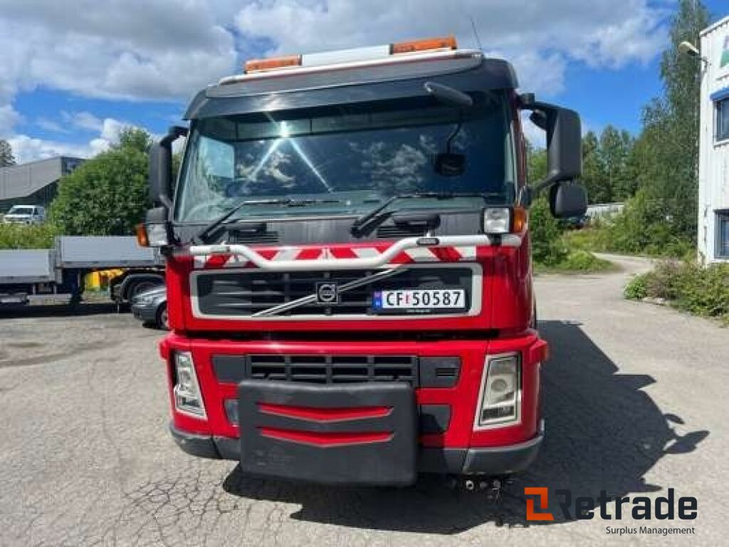 Volvo FE 300 Feiebil / Kombibil med Tipp og Brøyteoppsett - Balayeuse de voirie: photos 3 Volvo FE 300 Feiebil / Kombibil med Tipp og Brøyteoppsett - Balayeuse de voirie: photos 3
