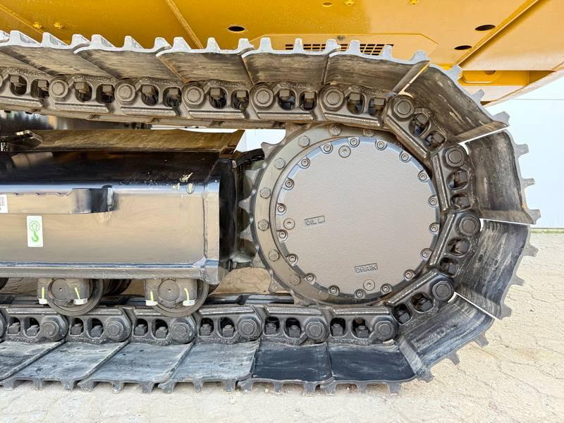 Pelle sur chenille Cat 320D3 GC - New / Unused / 2025 Model: photos 18