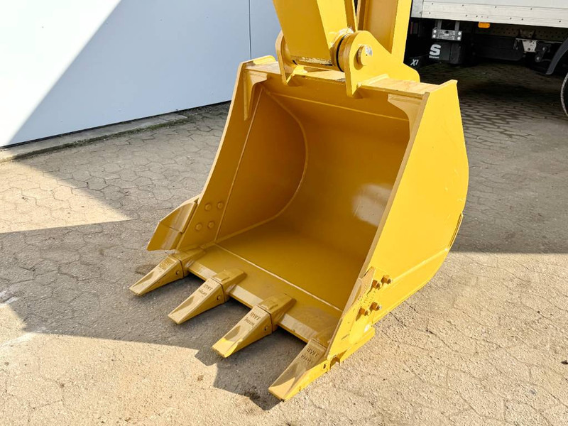 Pelle Cat 323D3 - 16 Meter Long Reach / New / Unused: photos 10