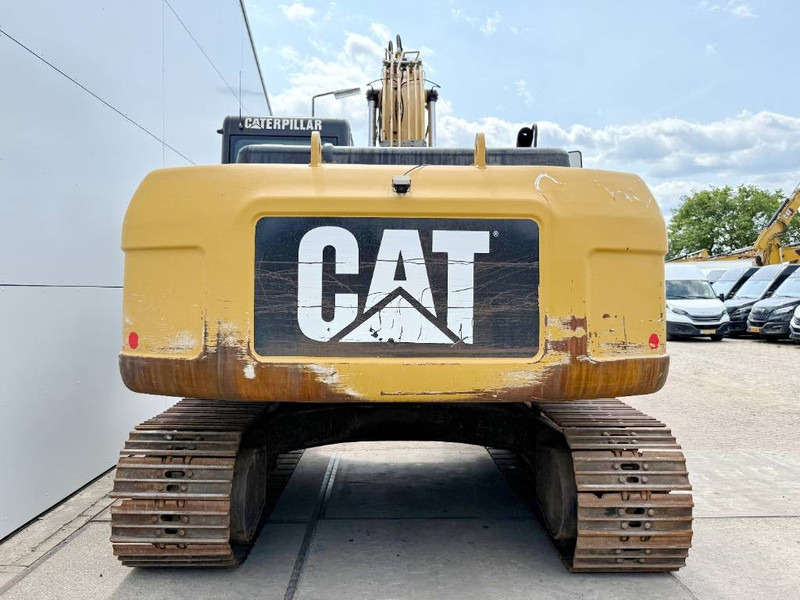 Cat 323DL - German Machine / Quick Coupler - Pelle sur chenille: photos 4 Cat 323DL - German Machine / Quick Coupler - Pelle sur chenille: photos 4