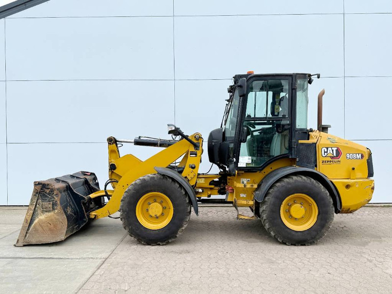 Cat 908M - German Machine / Quick Coupler - Chargeuse sur pneus: photos 1 Cat 908M - German Machine / Quick Coupler - Chargeuse sur pneus: photos 1