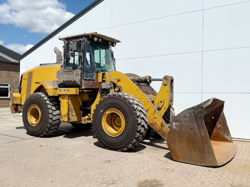 Chargeuse sur pneus Cat 950K - German Machine / New Michelin Tyres!: photos 7