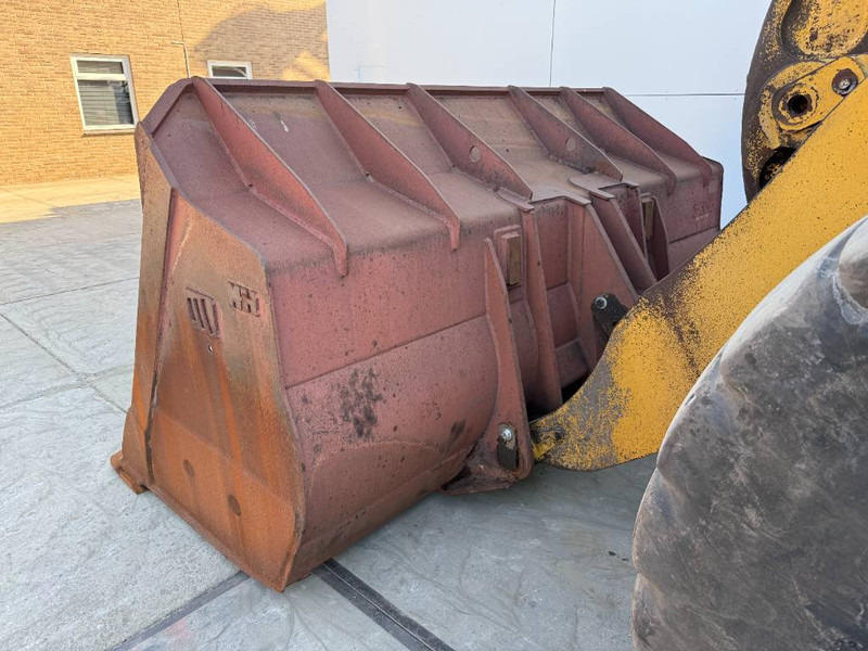 Chargeuse sur pneus Cat 972M - German Machine / Automatic Greasing: photos 14
