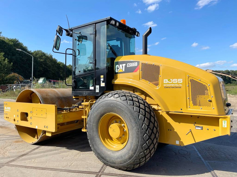 Cat CS66B - Low Hours / CE Certified / Airco - Compacteur: photos 3 Cat CS66B - Low Hours / CE Certified / Airco - Compacteur: photos 3