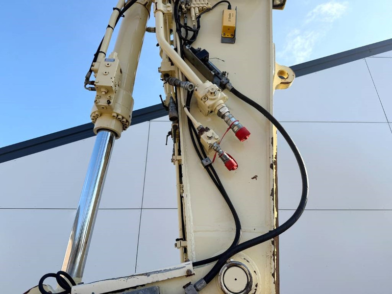 Pelle sur chenille Doosan DX300LC-5 Hybrid - Bom Proof Cabin / Top Condition: photos 17