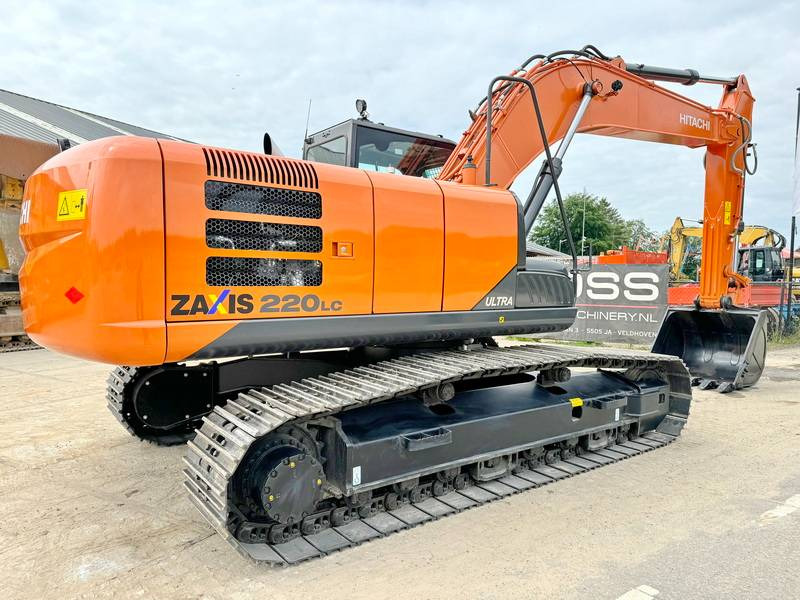 Hitachi ZX220LC-5G / 2025 ULTRA MODEL / ISUZU ENGINE - Pelle sur chenille: photos 5 Hitachi ZX220LC-5G / 2025 ULTRA MODEL / ISUZU ENGINE - Pelle sur chenille: photos 5