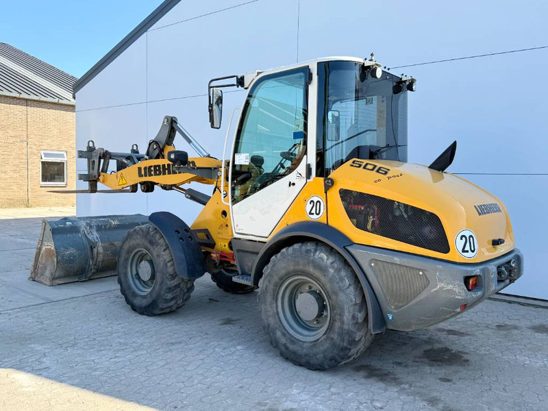 Liebherr L506C - German Machine / Quick Coupler - Chargeuse sur pneus: photos 3 Liebherr L506C - German Machine / Quick Coupler - Chargeuse sur pneus: photos 3