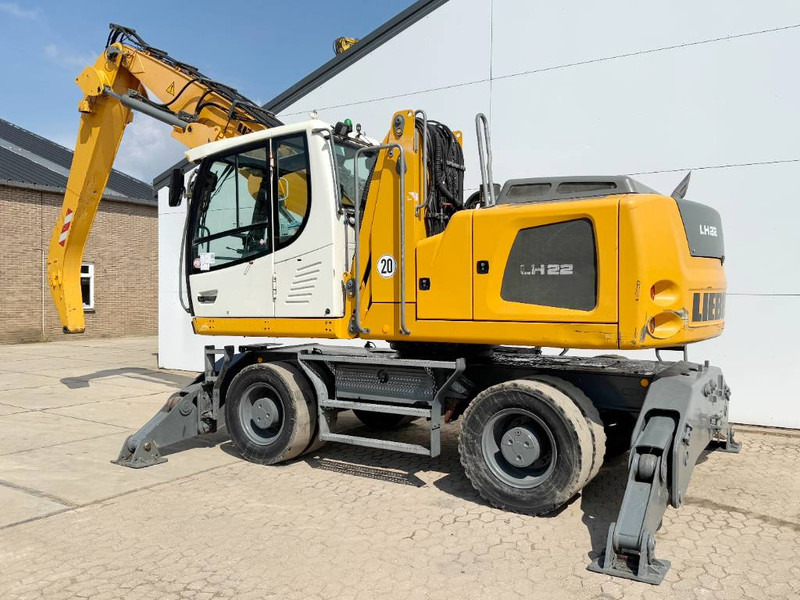 Liebherr LH22M Litronic - German Machine / Auto Greasing - Pelle de manutention: photos 2 Liebherr LH22M Litronic - German Machine / Auto Greasing - Pelle de manutention: photos 2