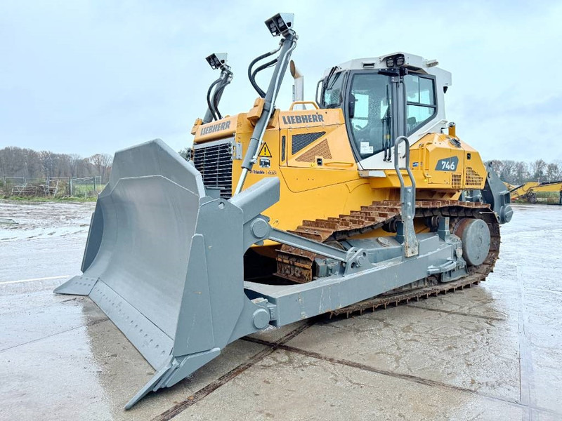 Liebherr PR746 05L Gen 8 - 1 Yr / 2000h Powertrain Warranty - Bulldozer: photos 2 Liebherr PR746 05L Gen 8 - 1 Yr / 2000h Powertrain Warranty - Bulldozer: photos 2