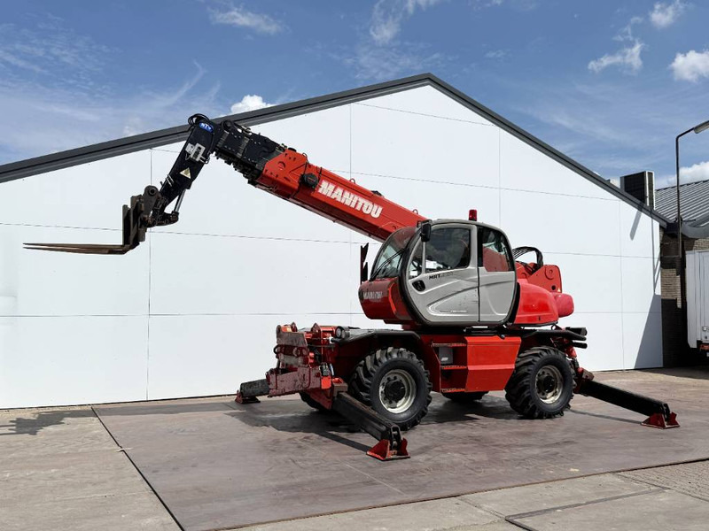Manitou MRT2150+ Privilege - 4x4x4 / Crab Mode - Chariot télescopique: photos 1 Manitou MRT2150+ Privilege - 4x4x4 / Crab Mode - Chariot télescopique: photos 1