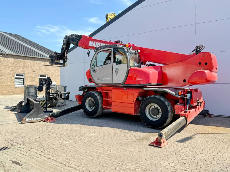 Manitou MRT2250+ - German Machine / Remote Control / 4x4x4 - Chariot télescopique: photos 2 Manitou MRT2250+ - German Machine / Remote Control / 4x4x4 - Chariot télescopique: photos 2