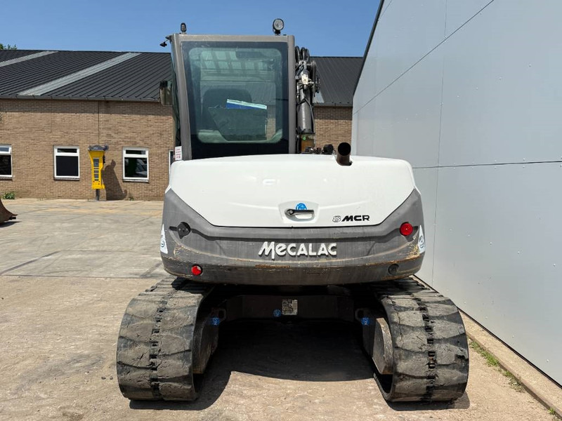 Mecalac 8MCR - 6 Attachments Included! Auto Greasing - Mini pelle: photos 5 Mecalac 8MCR - 6 Attachments Included! Auto Greasing - Mini pelle: photos 5