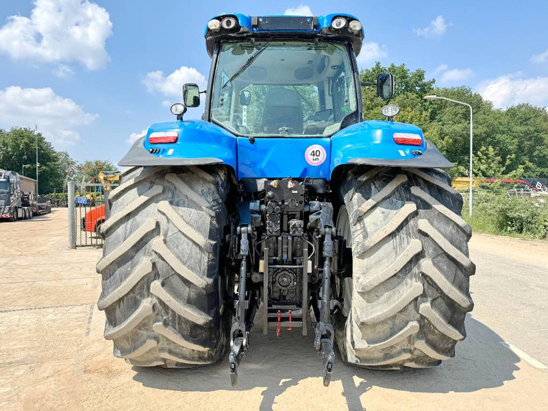 New Holland T8.360 4WD - 3580 HOURS - Tracteur agricole: photos 3 New Holland T8.360 4WD - 3580 HOURS - Tracteur agricole: photos 3