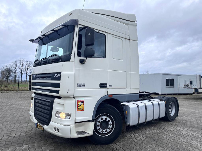 DAF XF 105.410 Automatic Gearbox / Euro 5 - Tracteur routier: photos 1 DAF XF 105.410 Automatic Gearbox / Euro 5 - Tracteur routier: photos 1
