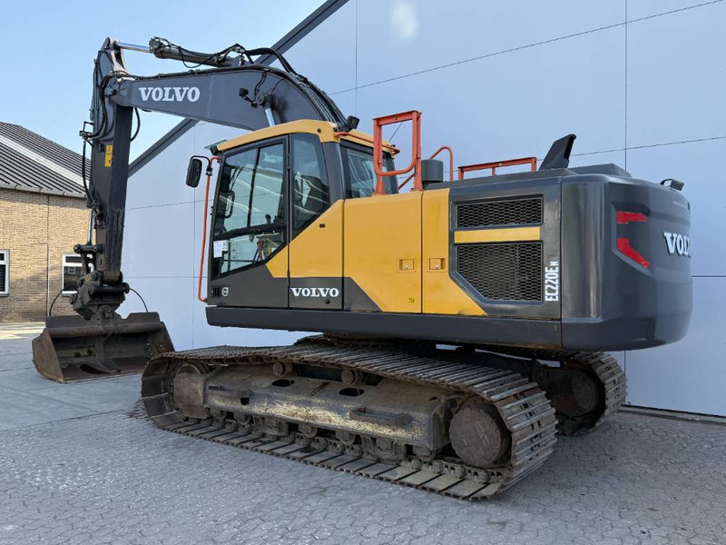 Volvo EC220EN - German Machine / Tilting Bucket - Pelle sur chenille: photos 3 Volvo EC220EN - German Machine / Tilting Bucket - Pelle sur chenille: photos 3