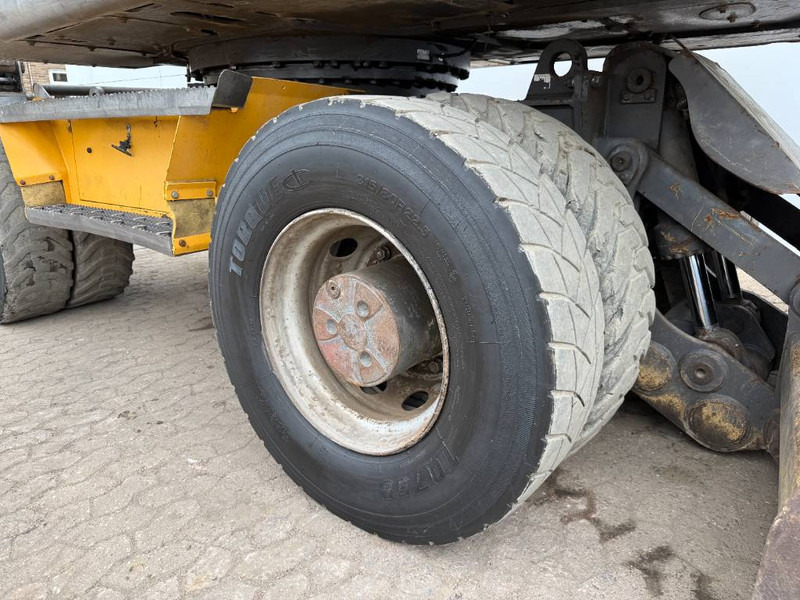 Pelle sur pneus Volvo EW180C - Dutch Machine / Triple Boom: photos 20
