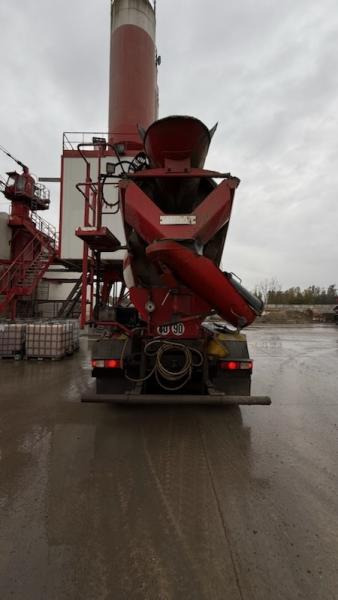 Renault Kerax - Camion malaxeur: photos 4 Renault Kerax - Camion malaxeur: photos 4