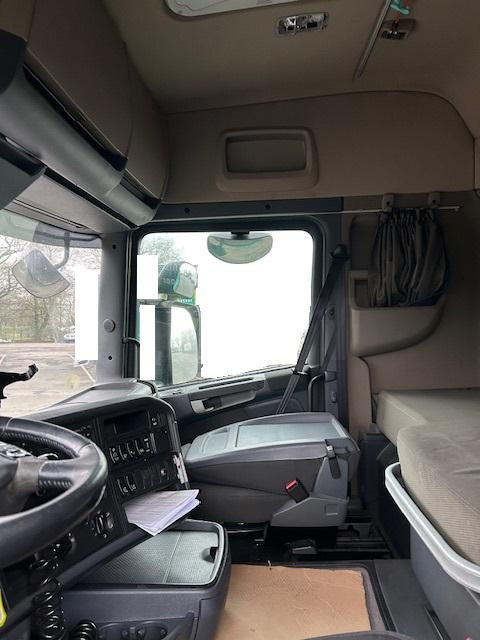 Scania R 410 - Camion à rideaux coulissants: photos 4 Scania R 410 - Camion à rideaux coulissants: photos 4