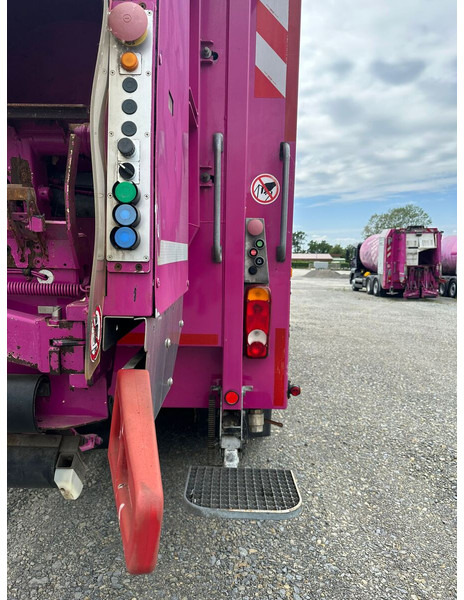 Benne à ordures ménagères MAN TGS 28.320: photos 9