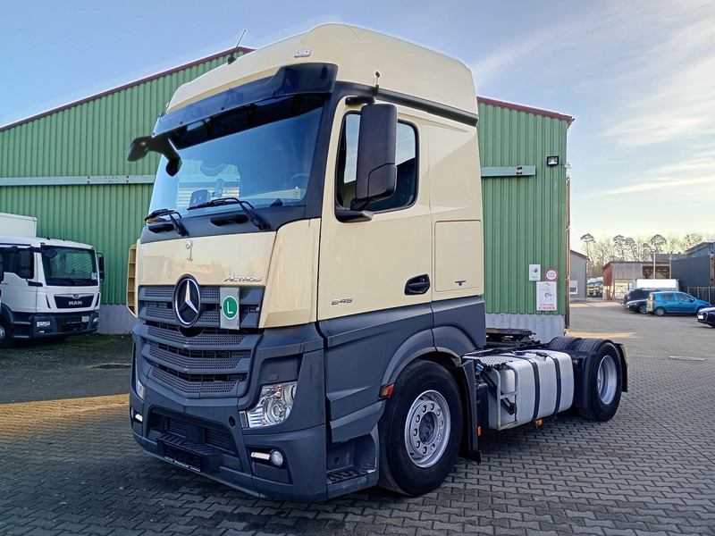 Mercedes-Benz Actros 1845 - Tracteur routier: photos 1 Mercedes-Benz Actros 1845 - Tracteur routier: photos 1
