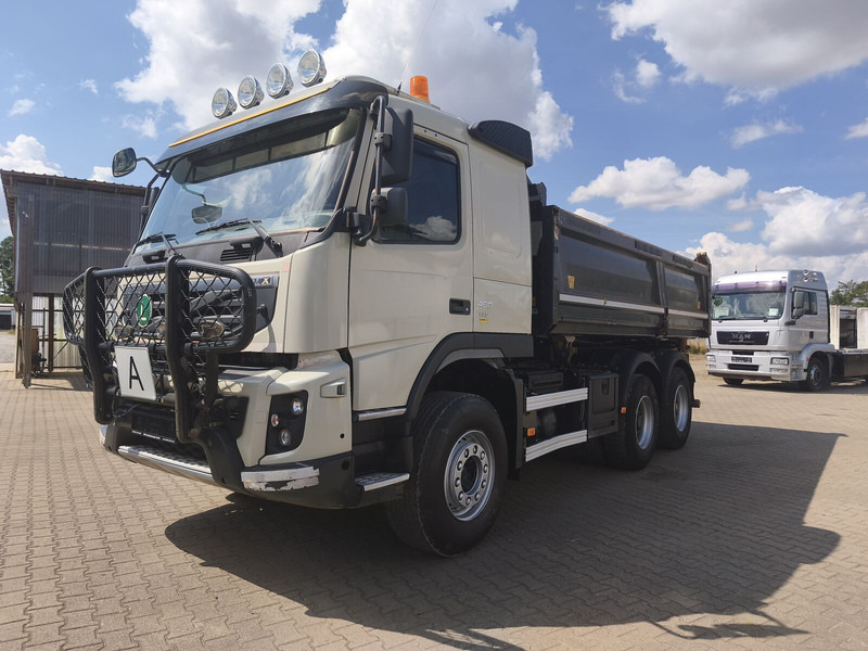 Volvo FMX 460 Meiller Dreiseitenkipper Bordmatik EEV 6x4 AHK (1) - Camion benne: photos 3 Volvo FMX 460 Meiller Dreiseitenkipper Bordmatik EEV 6x4 AHK (1) - Camion benne: photos 3