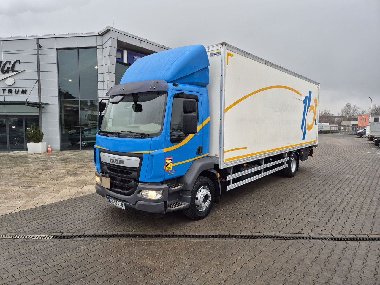 DAF LF 220 - Camion fourgon: photos 1 DAF LF 220 - Camion fourgon: photos 1