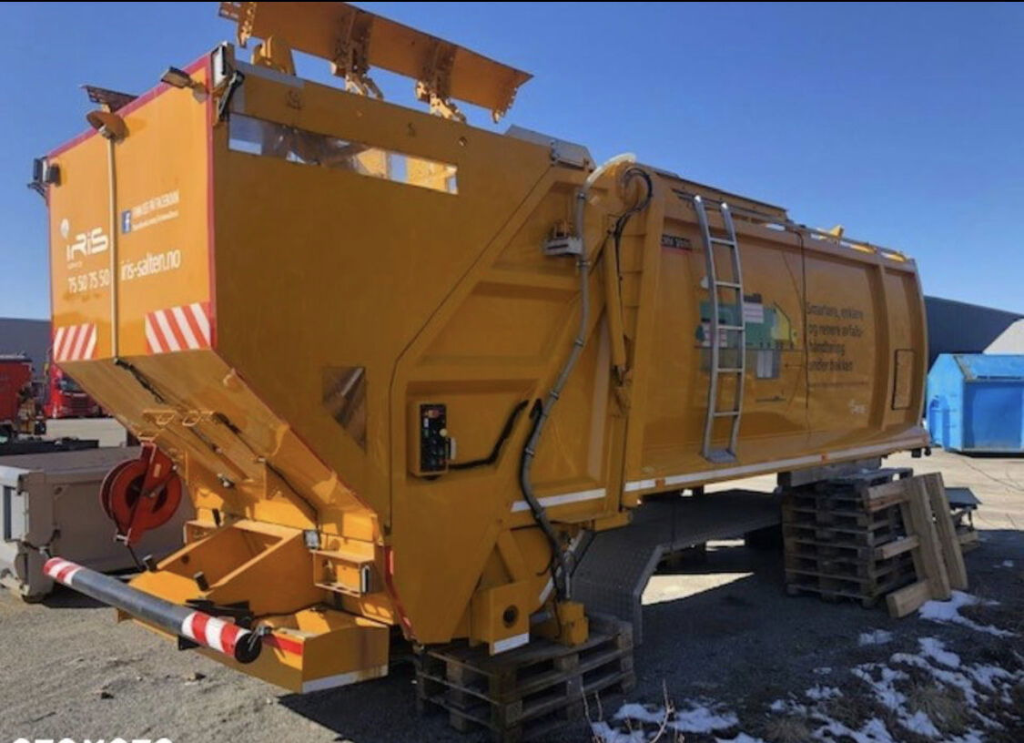 Diversen CRV2000 Like NTM, Steco - Like NEW Kadussis CRV2000 Like NTM, Steco - Like NEW - Carrosserie interchangeable - camion poubelle: photos 1 Diversen CRV2000 Like NTM, Steco - Like NEW Kadussis CRV2000 Like NTM, Steco - Like NEW - Carrosserie interchangeable - camion poubelle: photos 1