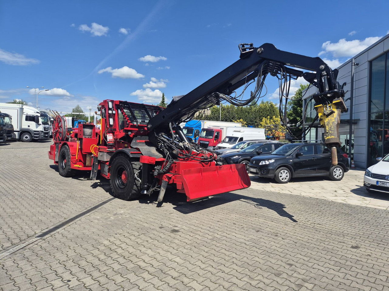 Diversen SBU8000 / Epirco Hammer / Scaler / Serviced Jama SBU8000 / Epirco Hamme Diversen SBU8000 / Epirco Hammer / Scaler / Serviced Jama SBU8000 / Epirco Hammer / Scaler / Serviced - Machine d'exploitation minière: photos 2 Diversen SBU8000 / Epirco Hammer / Scaler / Serviced Jama SBU8000 / Epirco Hamme Diversen SBU8000 / Epirco Hammer / Scaler / Serviced Jama SBU8000 / Epirco Hammer / Scaler / Serviced - Machine d'exploitation minière: photos 2