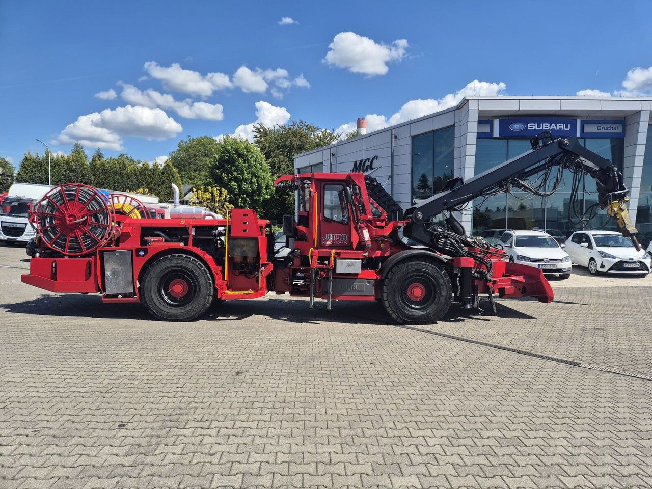 Diversen SBU8000 / Epirco Hammer / Scaler / Serviced Jama SBU8000 / Epirco Hamme Diversen SBU8000 / Epirco Hammer / Scaler / Serviced Jama SBU8000 / Epirco Hammer / Scaler / Serviced - Machine d'exploitation minière: photos 1 Diversen SBU8000 / Epirco Hammer / Scaler / Serviced Jama SBU8000 / Epirco Hamme Diversen SBU8000 / Epirco Hammer / Scaler / Serviced Jama SBU8000 / Epirco Hammer / Scaler / Serviced - Machine d'exploitation minière: photos 1