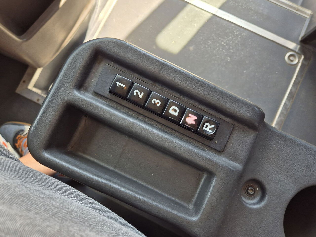 Autocar Irisbus Iveco 330 KM / Solar Panels / NEW Equiped: photos 9 Autocar Irisbus Iveco 330 KM / Solar Panels / NEW Equiped: photos 9